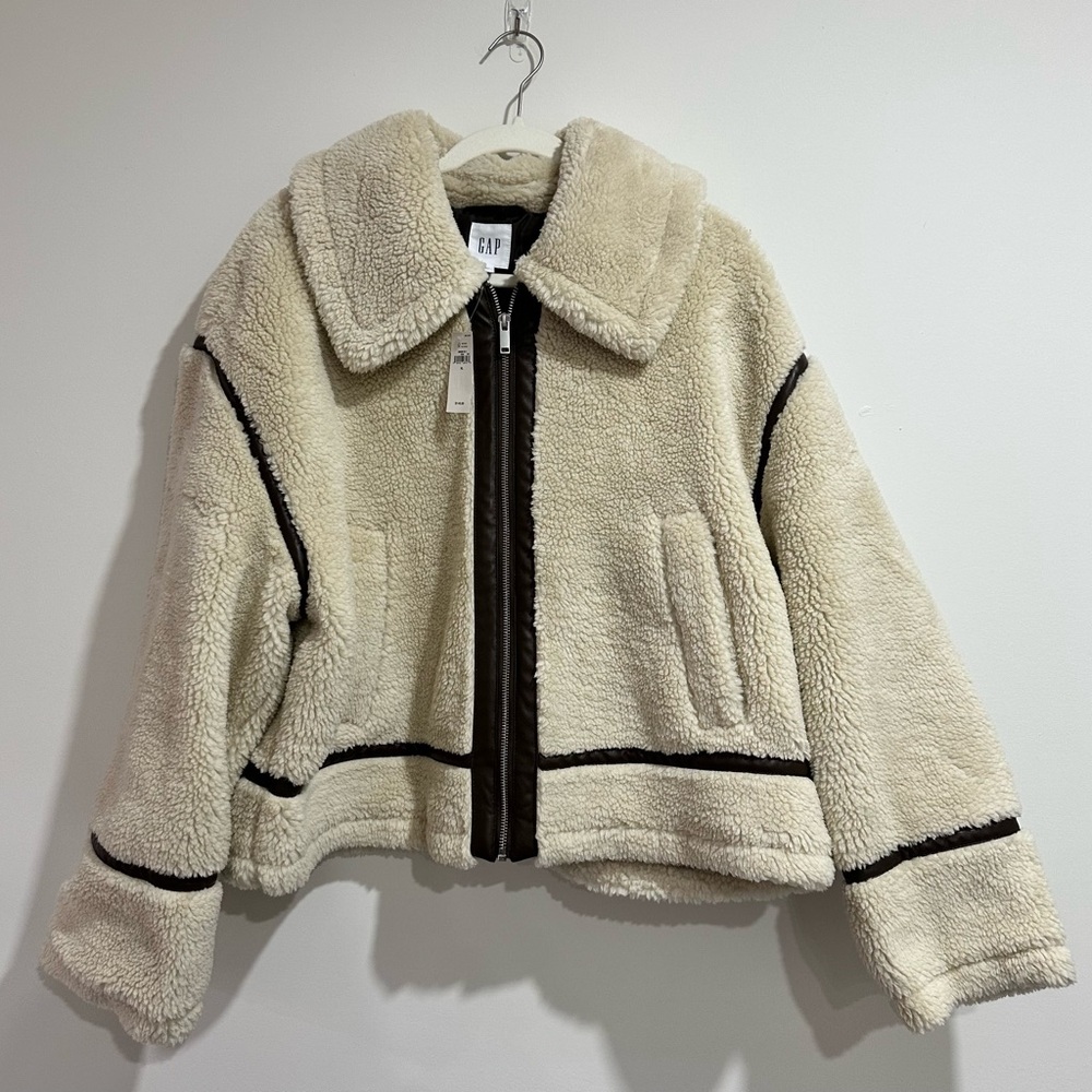 GAP Women's Cream Sherpa Jacket with Brown Leather Trim NWT